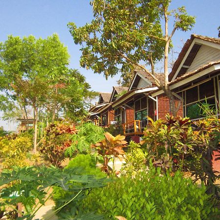Hill Top Resort Ngwesaung Exterior photo